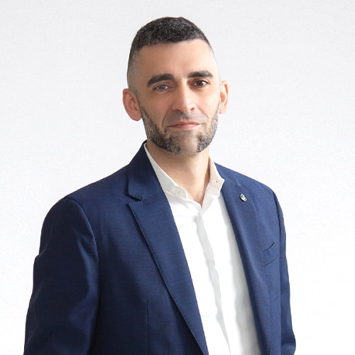 ラウル・リエンダ・セビージャ