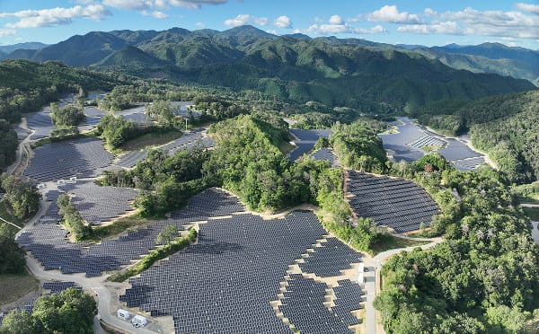 真庭太陽光発電所